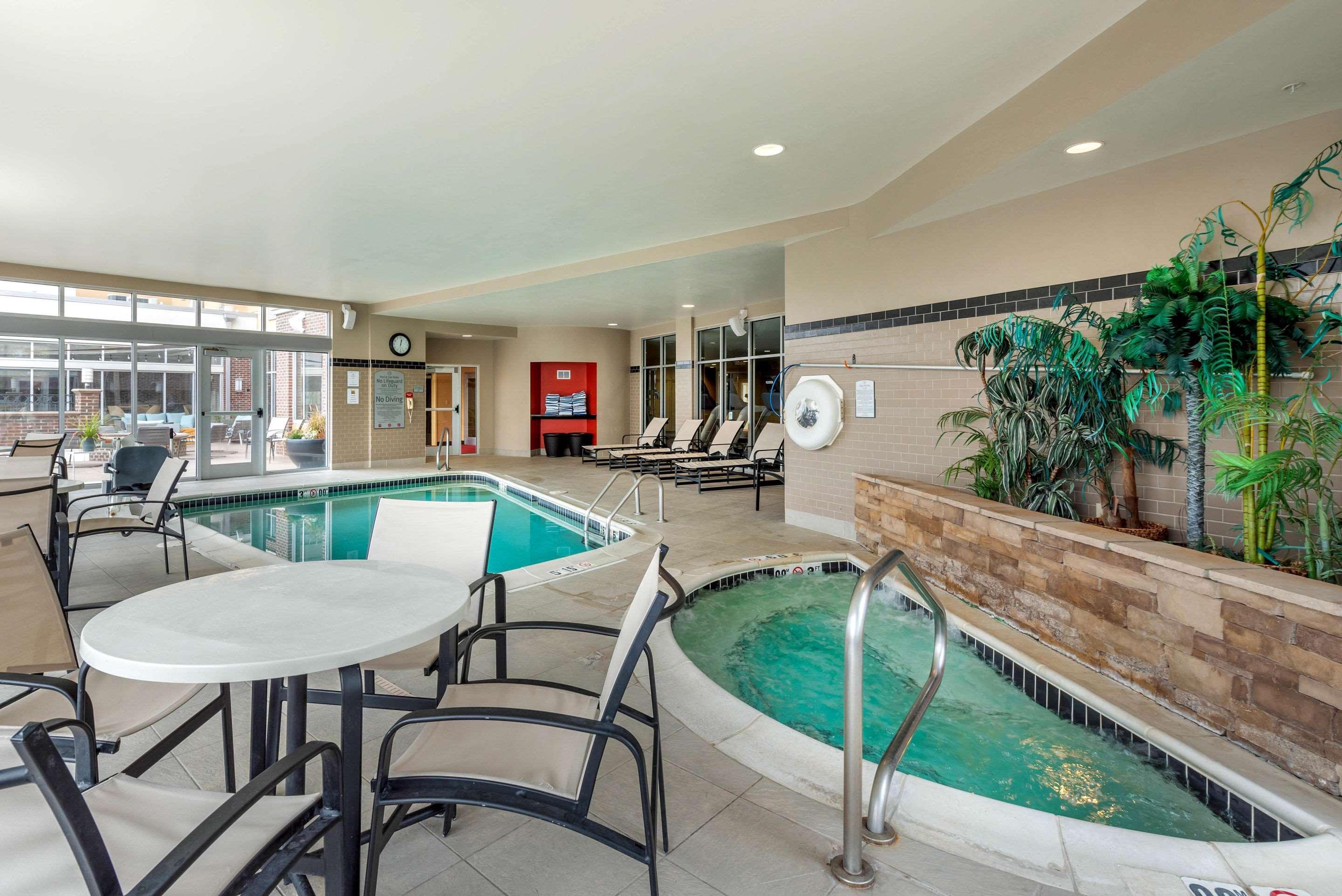 Cambria Hotel Akron - Canton Airport Uniontown Exterior foto